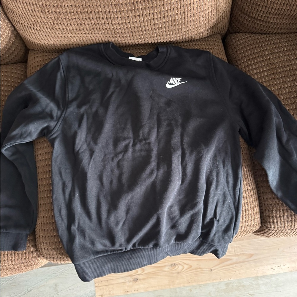 Nike Black Crewneck Sweater Classic Design